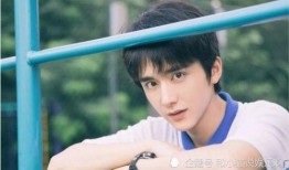 张新成李沁最新爆料,甜蜜互动引期待，新剧幕后故事大揭秘